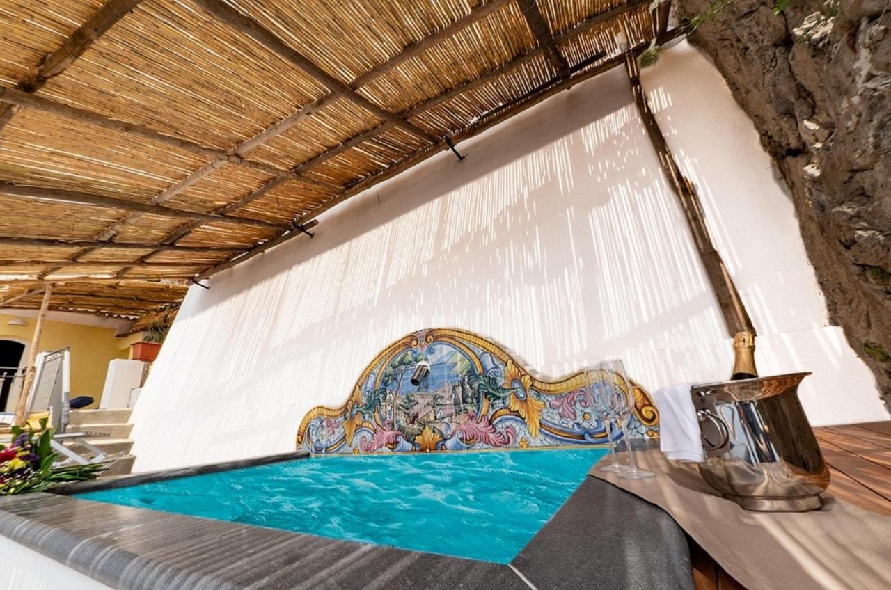Hotel Villa Pandora Maiori Bagian luar foto