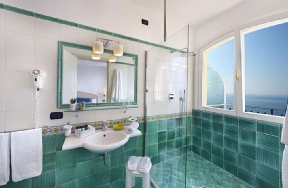 Hotel Villa Pandora Maiori Bagian luar foto