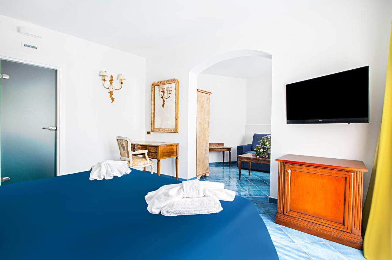 Hotel Villa Pandora Maiori Bagian luar foto