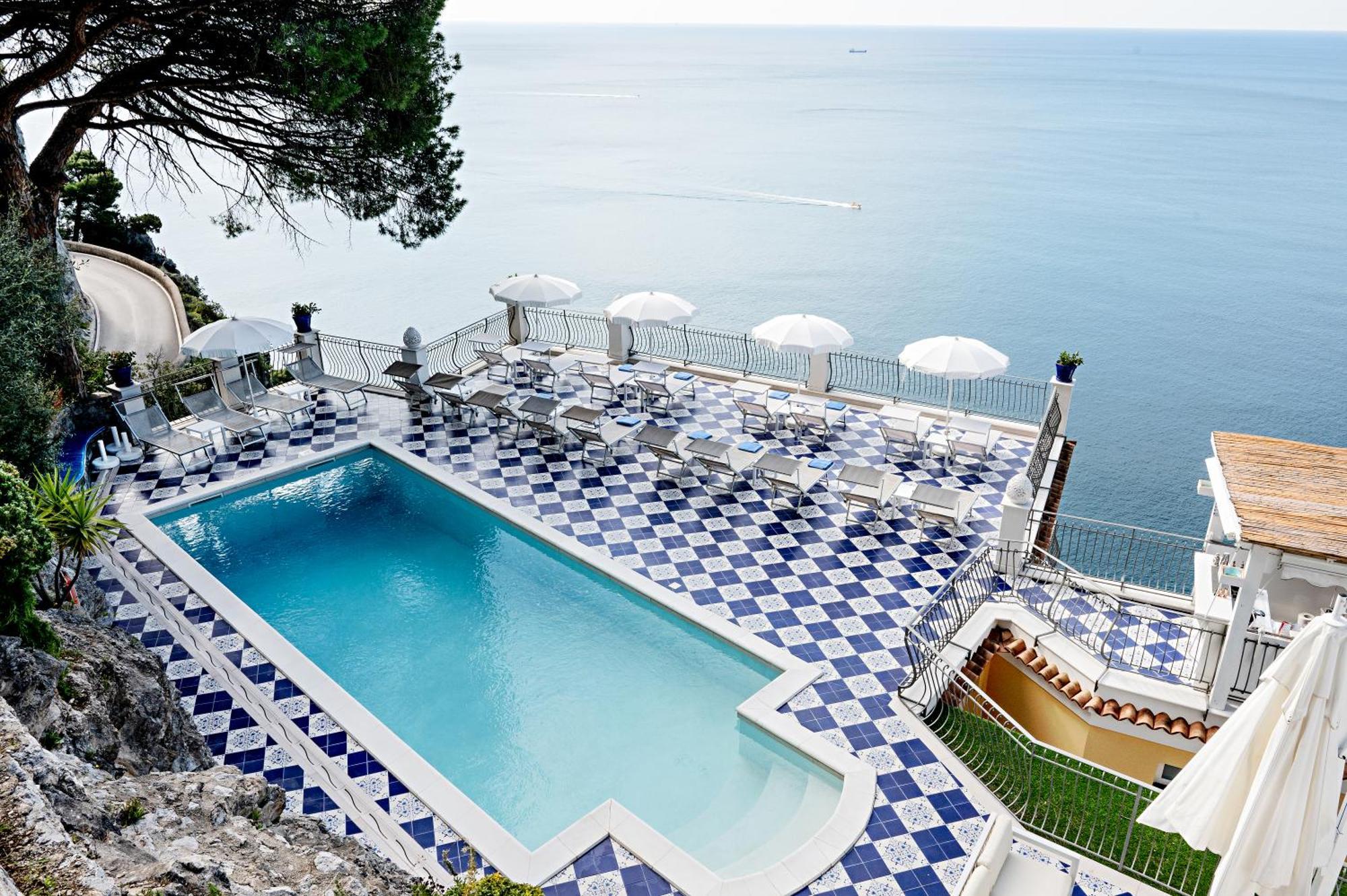 Hotel Villa Pandora Maiori Bagian luar foto