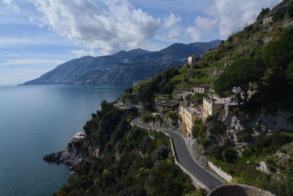 Hotel Villa Pandora Maiori Bagian luar foto